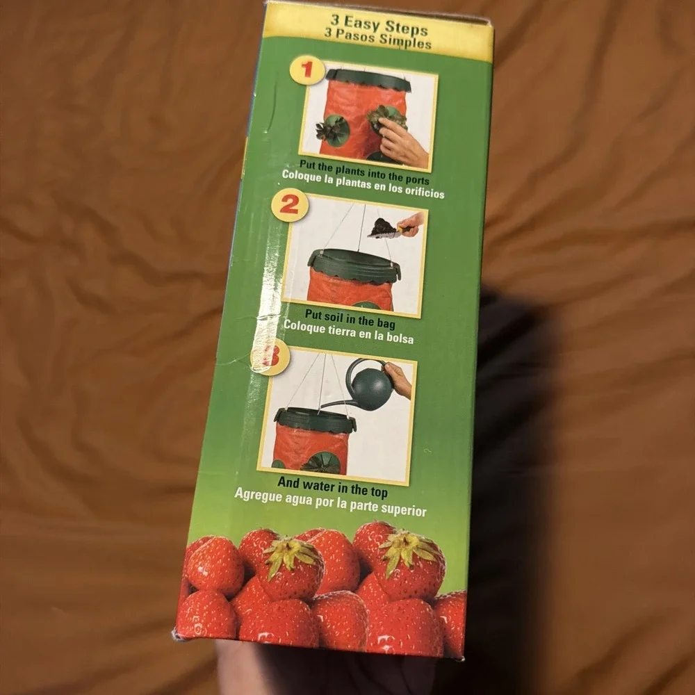 Topsy Turvy Upside Down Design Strawberry Planter Red Outdoor!